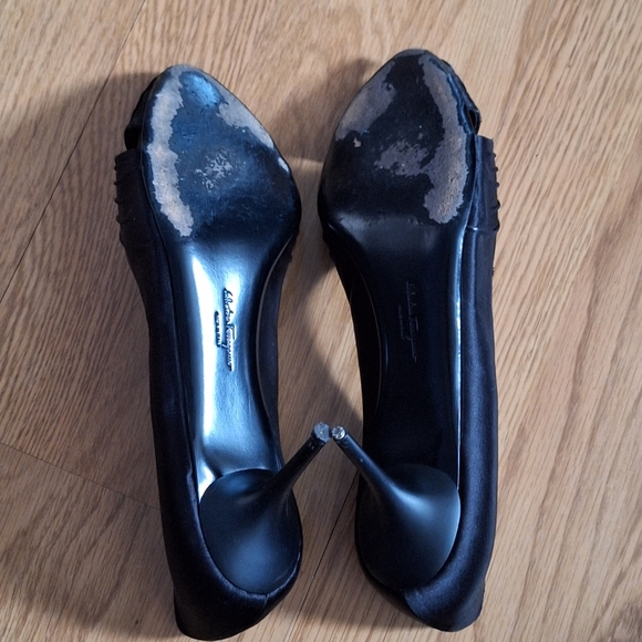 Salvatore Ferragamo "Societe" Black Satin Peep Toe Pumps - Size 11 B - Picture 12 of 15
